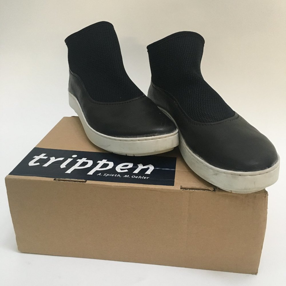 Trippen Swim black size 11 shoe